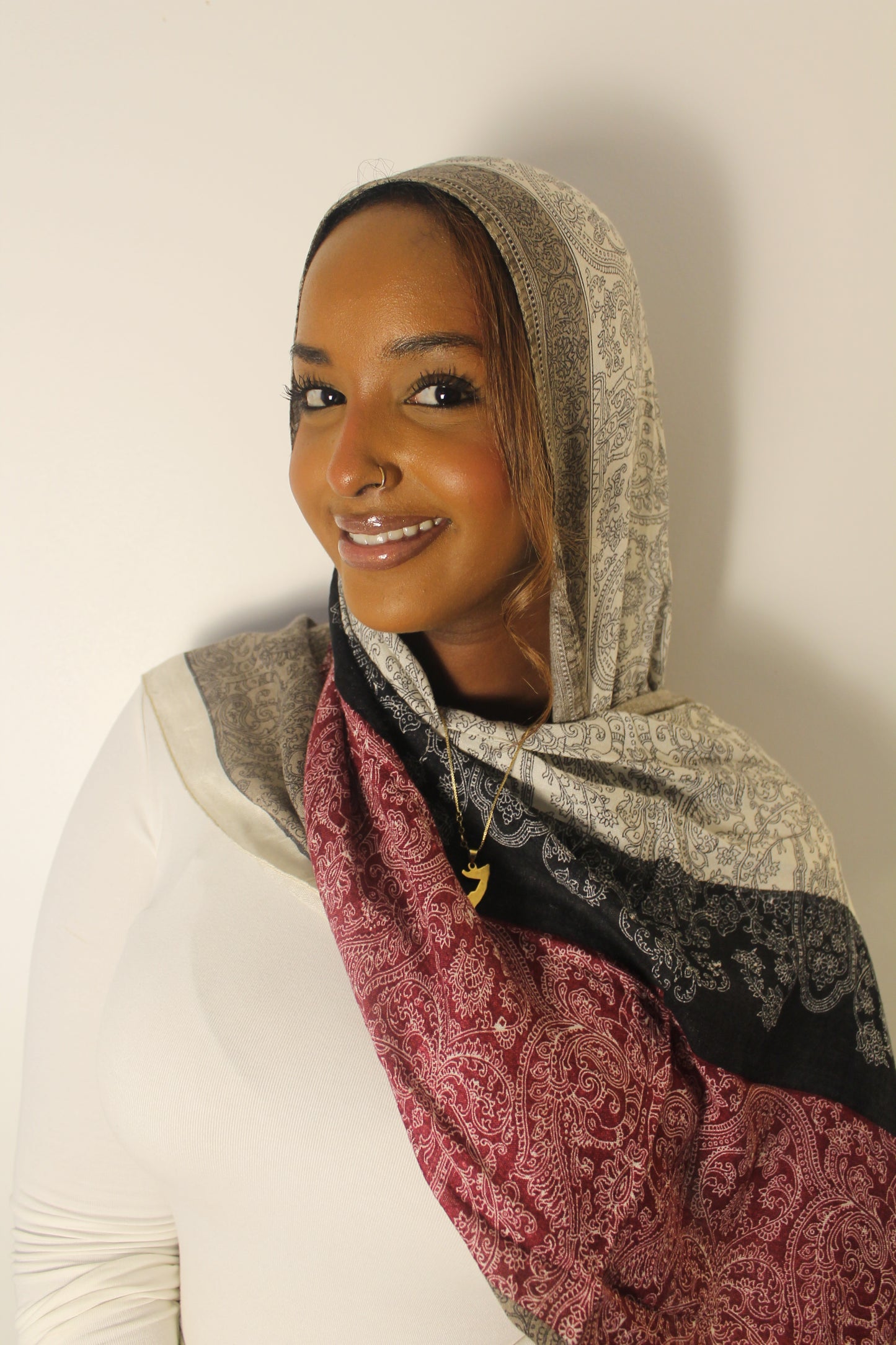 Lightweight Modal Print Hijab – Soft, Breathable & Elegant Scarf