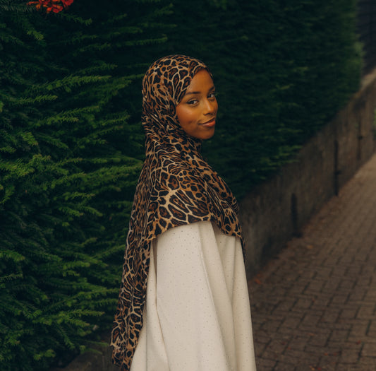 Lightweight Modal Print Hijab – Soft, Breathable & Elegant Scarf